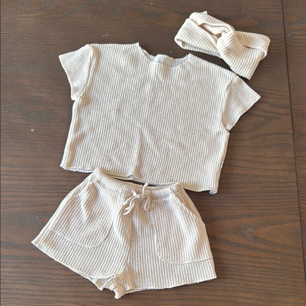 Cream Ribbed Knit Set with Headband